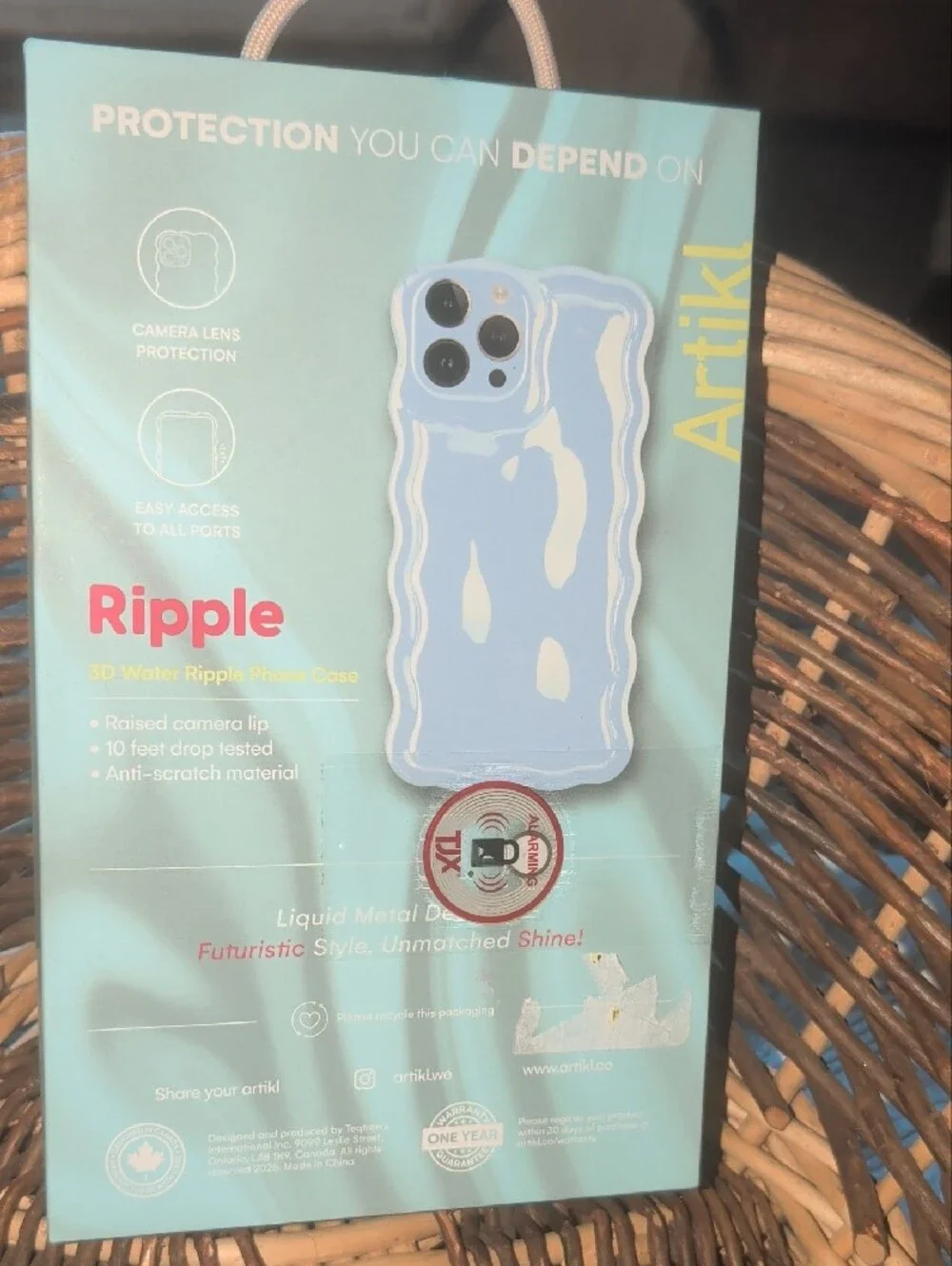 Light Blue Ripple iPhone 15 Pro Max Case